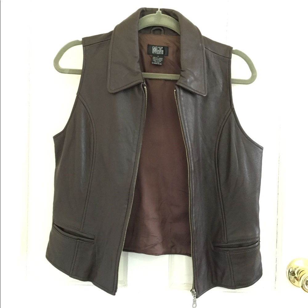 Morgan Taylor Studio brown leather vest jacket